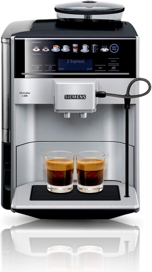 Siemens Kaffeevollautomat EQ.6 plus s300 TE653501DE, für viele Kaffeespezialitäten,Milch-Aufschäumdüse,Keramikmahlwerk,Doppeltassenfunktion, Antikalk, automatische Dampfreinigung, 1500 W, Silber, Grau