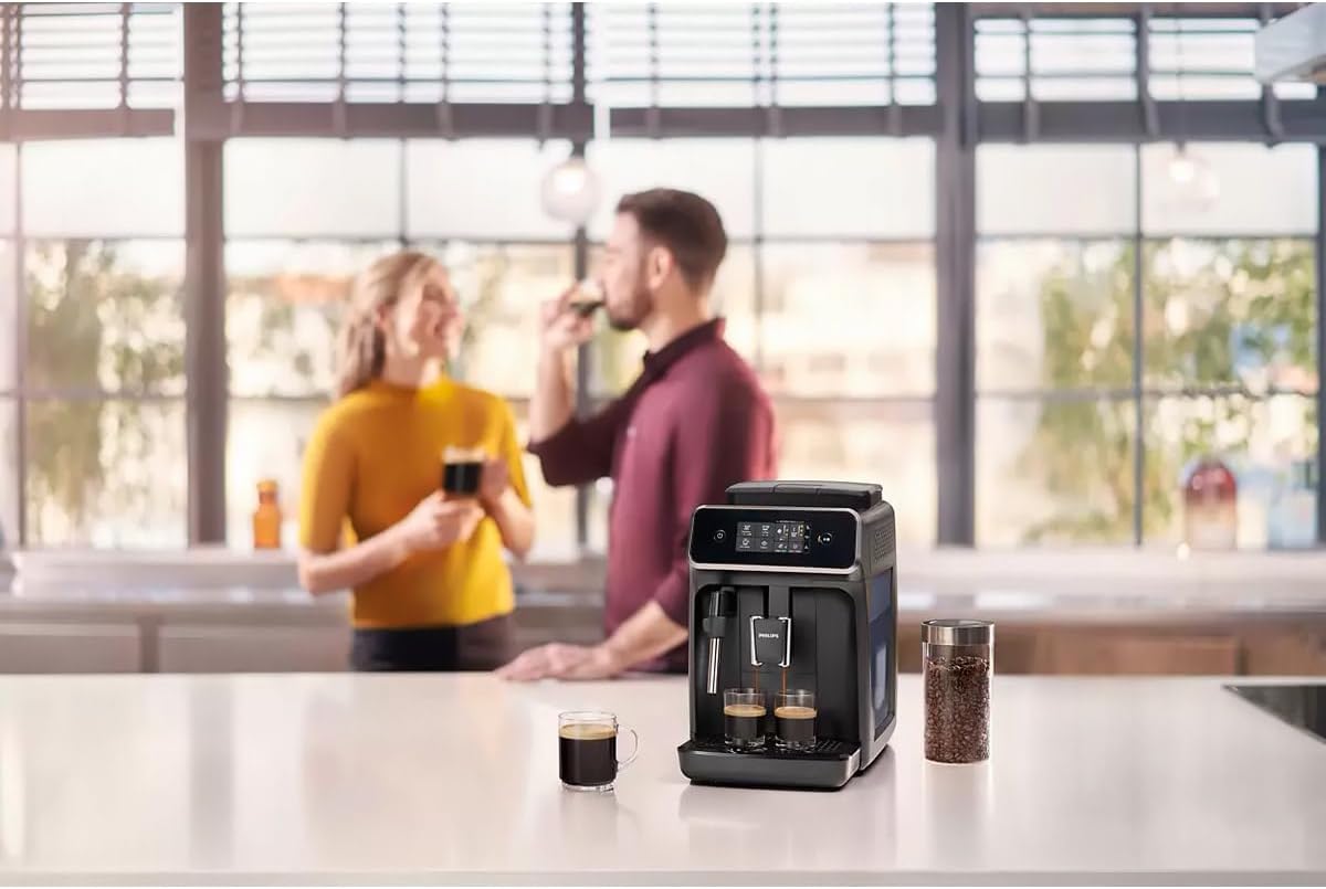 Philips 2300 Series Vollautomatische Espressomaschine - 4 Getränke, Modernes Farb-Touchscreen-Display, LatteGo-Milchsystem, SilentBrew, 100% Keramikmahlwerk, AquaClean Filter. Mattschwarz (EP2330/10)
