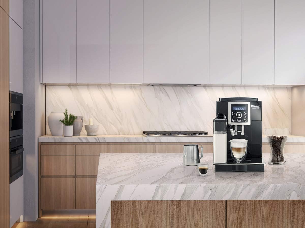 De'Longhi ECAM 23.466.B Kaffeevollautomat mit Milchsystem, Cappuccino und Espresso auf Knopfdruck, Digitaldisplay mit Klartext, 2-Tassen-Funktion, Großer 1,8 Liter Wassertank, Schwarz