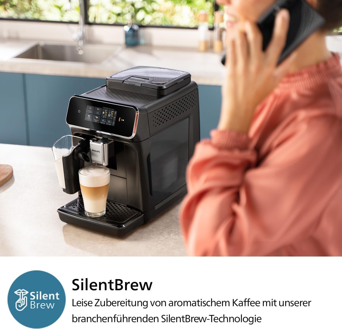 Philips 2300 Series Vollautomatische Espressomaschine - 4 Getränke, Modernes Farb-Touchscreen-Display, LatteGo-Milchsystem, SilentBrew, 100% Keramikmahlwerk, AquaClean Filter. Mattschwarz (EP2330/10)