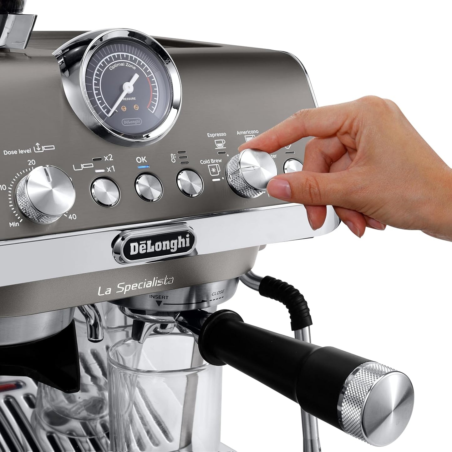 De'Longhi La Specialista Arte Evo EC9255.T Espresso Siebträgermaschine, mit Cold Brew-Funktion, mit Professioneller Milchaufschäumdüse, Sensor-Mahlwerk-Technologie, inkl. Barista-Kit, 1450W, Titan