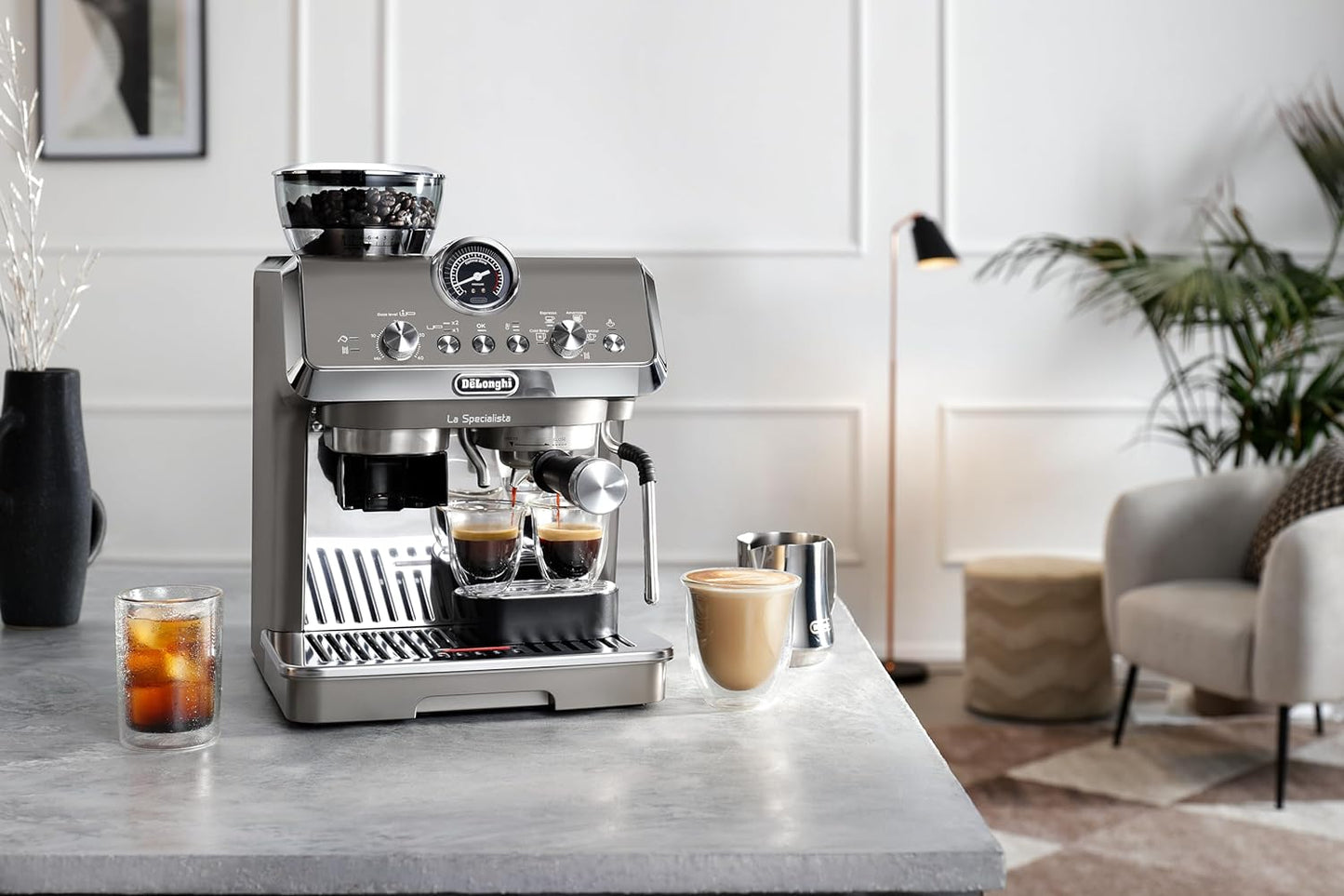 De'Longhi La Specialista Arte Evo EC9255.T Espresso Siebträgermaschine, mit Cold Brew-Funktion, mit Professioneller Milchaufschäumdüse, Sensor-Mahlwerk-Technologie, inkl. Barista-Kit, 1450W, Titan